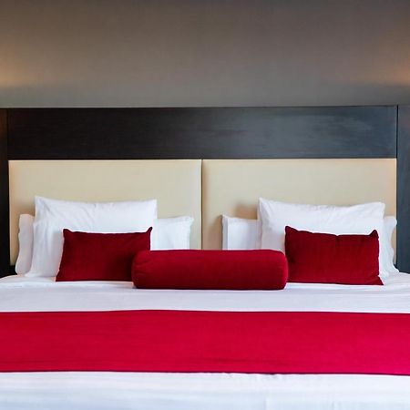 Hotel Tamuda Beach М'Дик Екстериор снимка